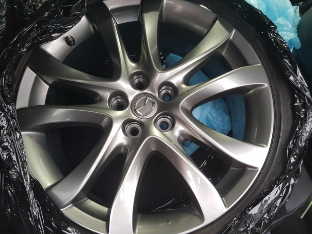 Mazda 6 Forum • Odpryski lakieru na felgach Satin Chrome