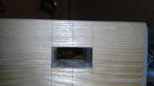 Head-tapered mortise